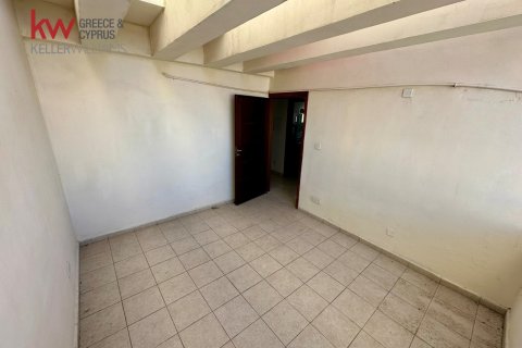 2 bedrooms Apartment in Nicosia,  No. 39633 12