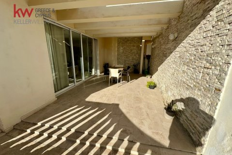 2 bedrooms Apartment in Nicosia,  No. 39633 15