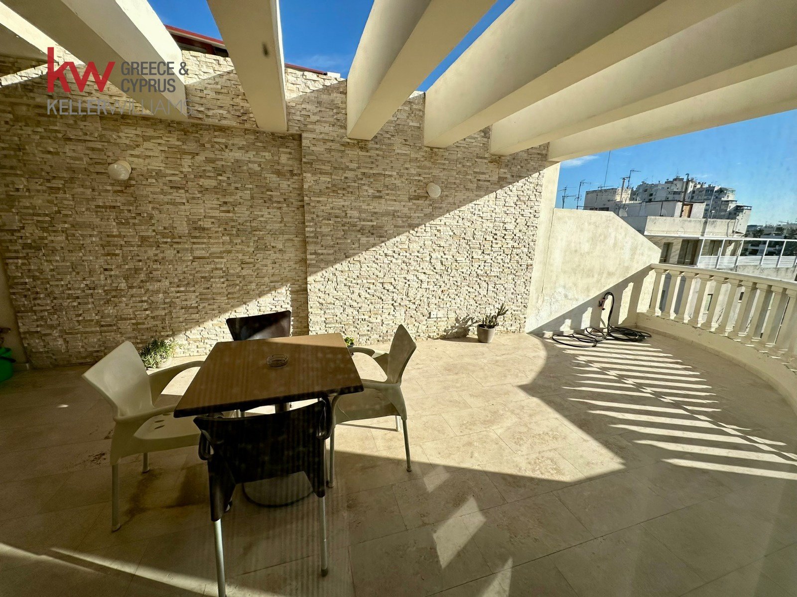 2 bedrooms Apartment in Nicosia, Cyprus No. 39633