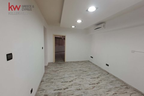 Офис 65м2 в Ларнака,  № 51591 3