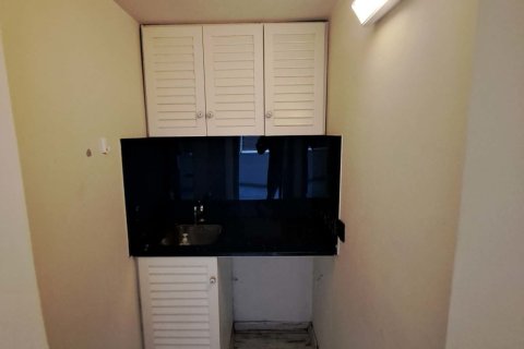 Офис 65м2 в Ларнака,  № 51591 7