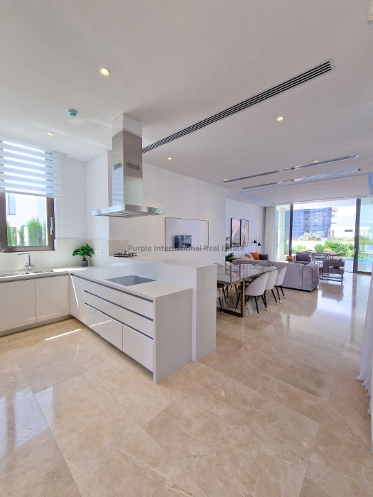 5 bedrooms Villa in Kato Paphos, Paphos, Cyprus No. 51596