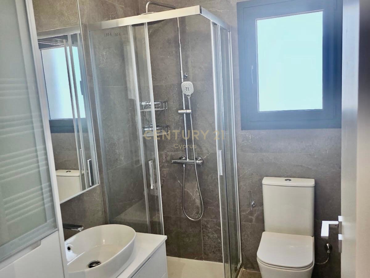 2 bedrooms Apartment in Limassol, Cyprus No. 30878