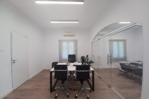 90m2 Office in Limassol, Cyprus No. 57534