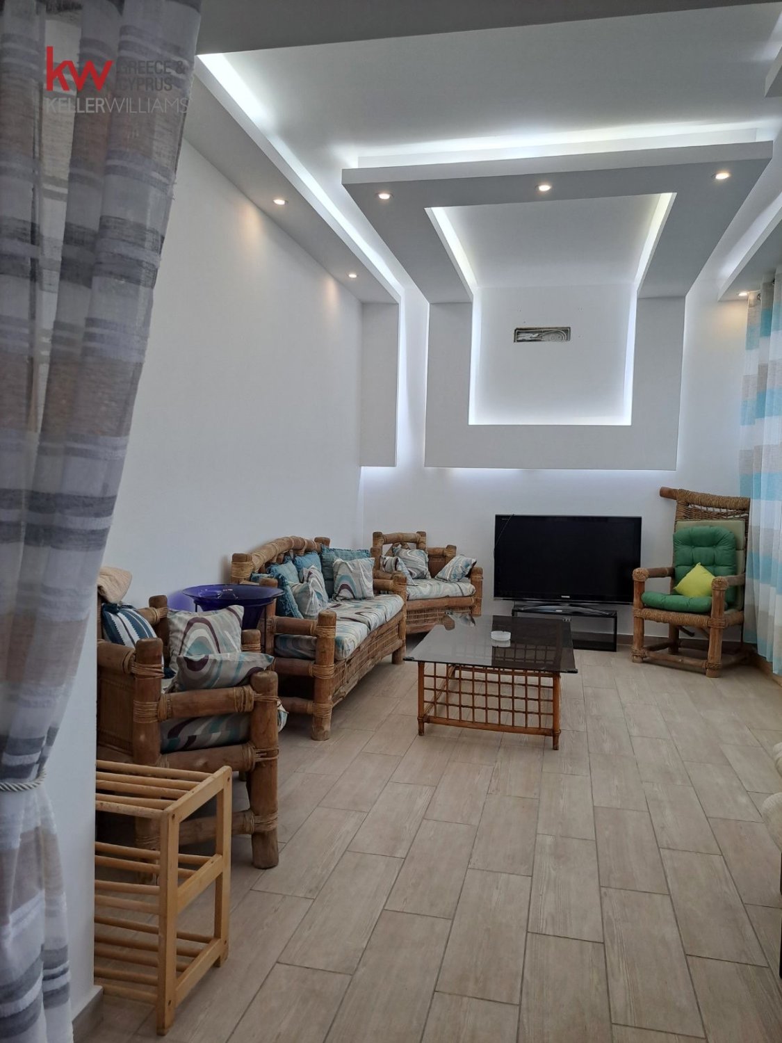 3 bedrooms Apartment in Larnaca, Larnaka, Cyprus No. 40651