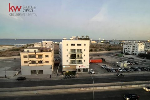 Квартира с 3 спальнями в Ларнака,  № 40651