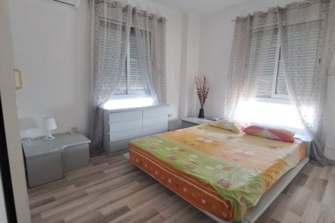 Квартира с 3 спальнями в Ларнака,  № 40651 13