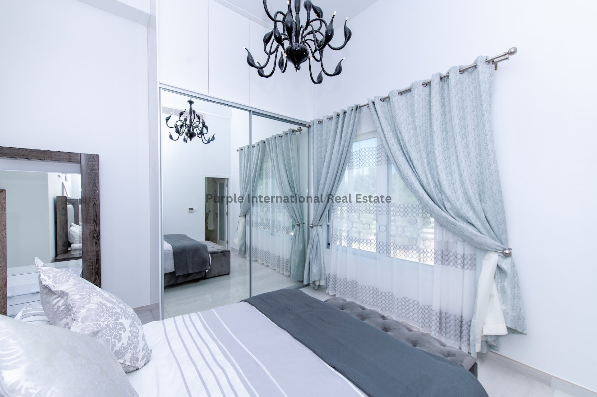 4 bedrooms Villa in Sea Caves, Pegeia, Paphos, Cyprus No. 7682