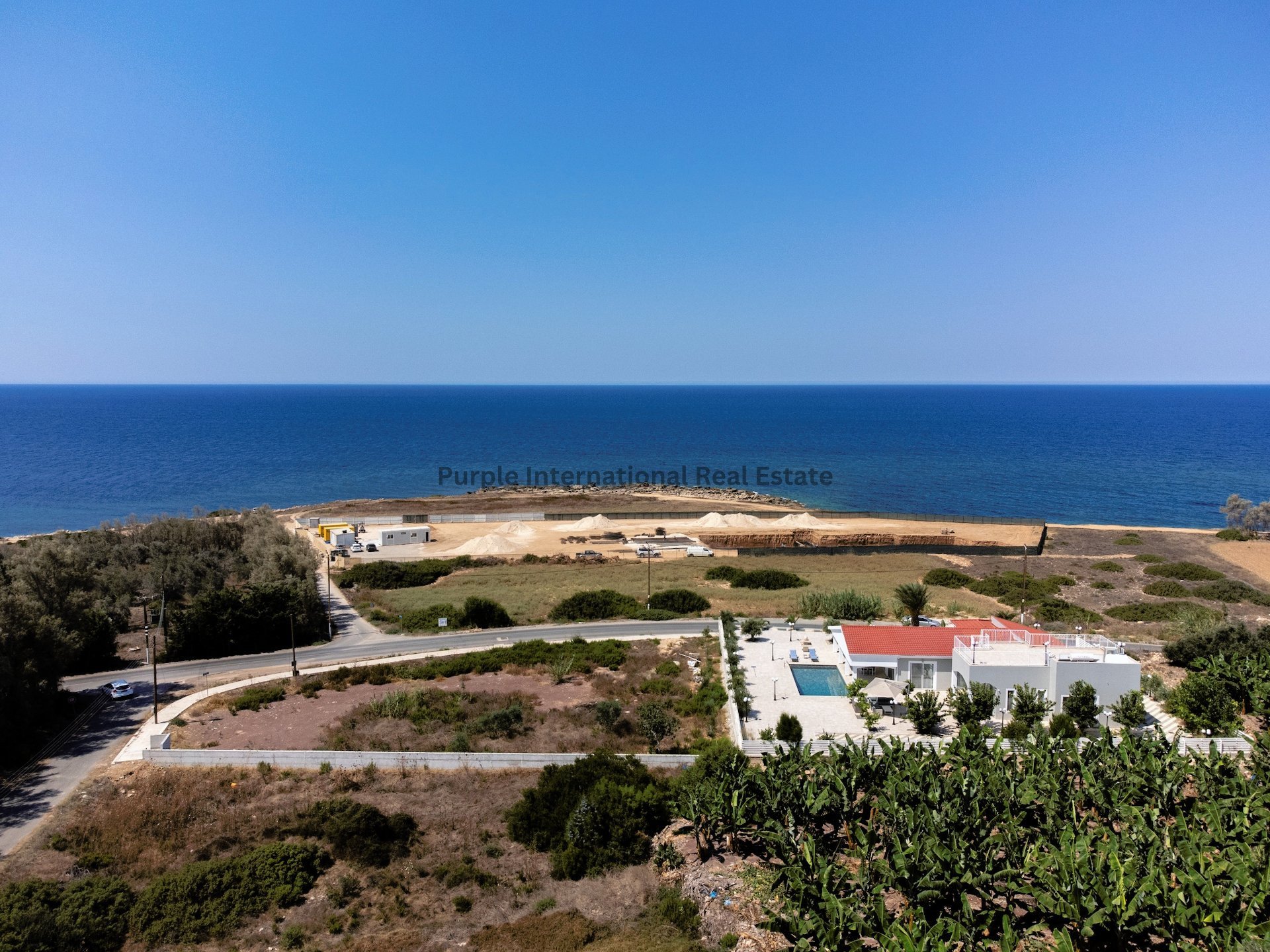 4 bedrooms Villa in Sea Caves, Pegeia, Paphos, Cyprus No. 7682