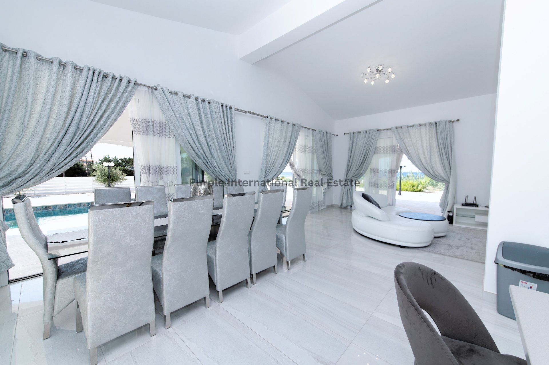 4 bedrooms Villa in Sea Caves, Pegeia, Paphos, Cyprus No. 7682
