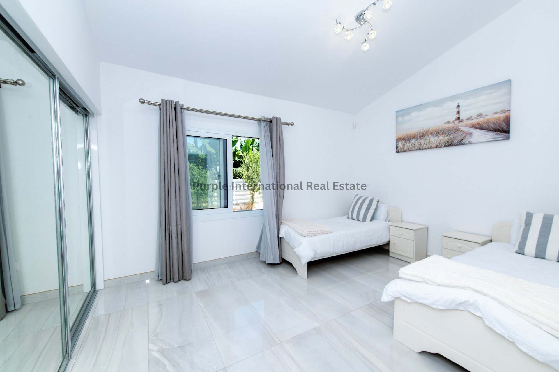 4 bedrooms Villa in Sea Caves, Pegeia, Paphos, Cyprus No. 7682