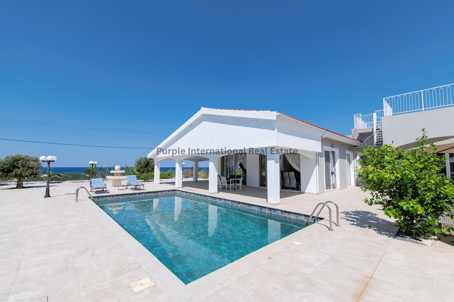 4 bedrooms Villa in Sea Caves, Pegeia, Paphos, Cyprus No. 7682