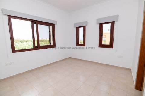 4 chambres Villa à Paralimni, Ammochostos, No. 7681 17