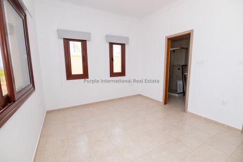 4 chambres Villa à Paralimni, Ammochostos, No. 7681 18
