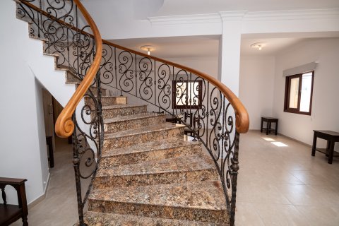 4 chambres Villa à Paralimni, Ammochostos, No. 7681 10