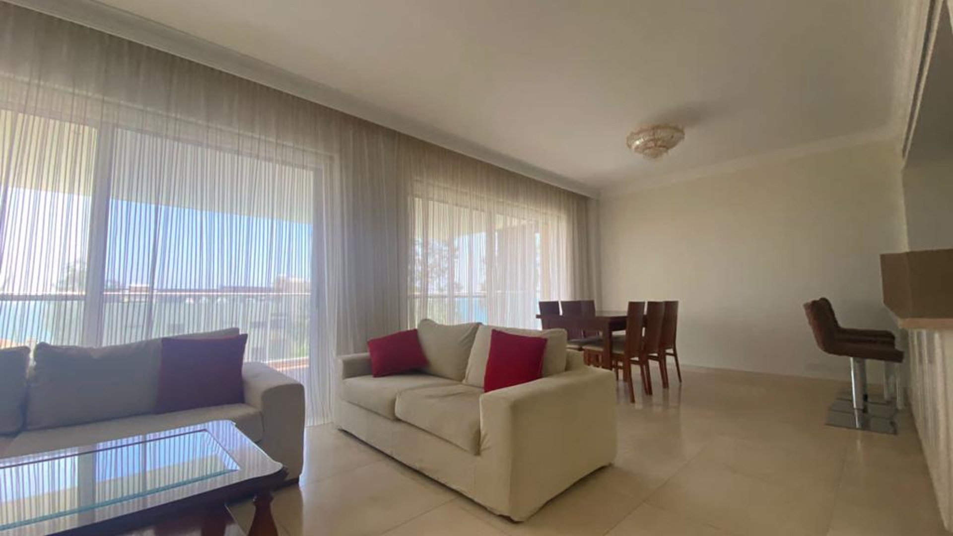 3 bedrooms Apartment in Limassol, Cyprus No. 28123