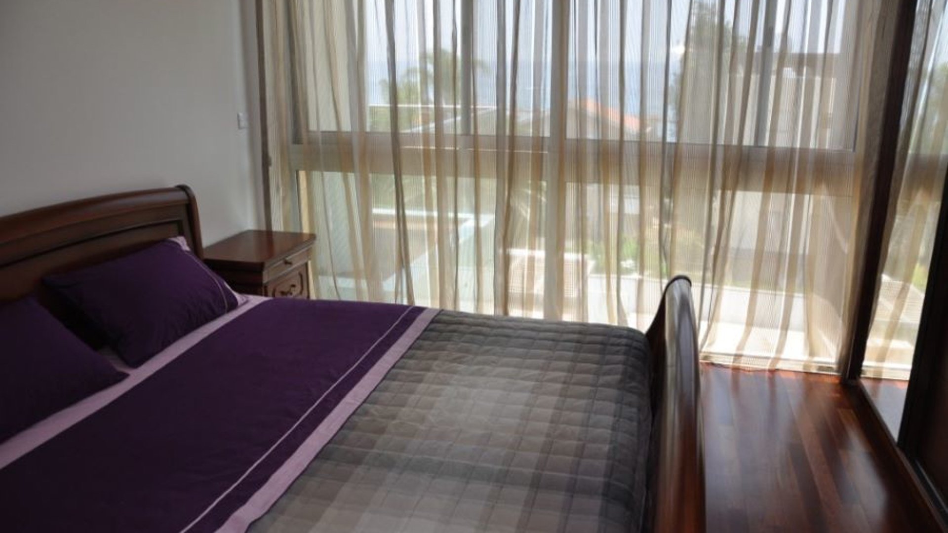 3 bedrooms Apartment in Limassol, Cyprus No. 28123