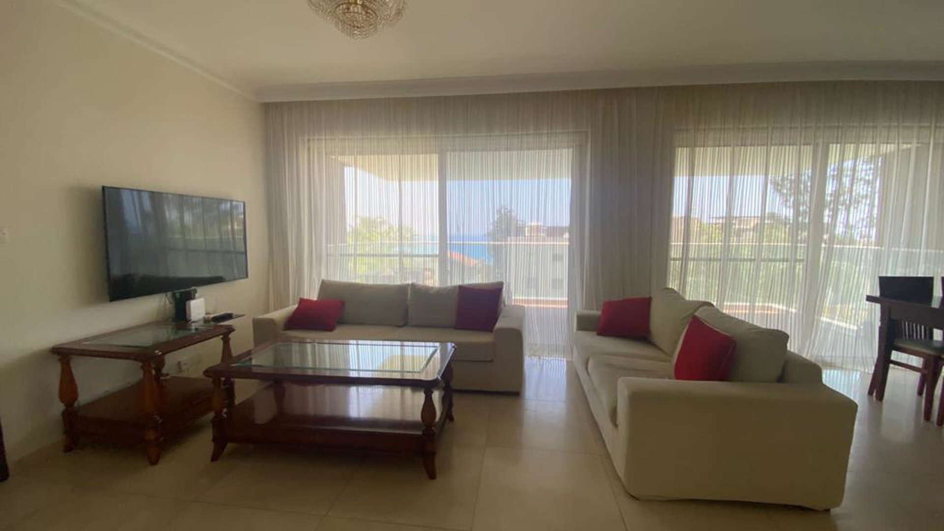 3 bedrooms Apartment in Limassol, Cyprus No. 28123