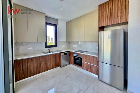 3 bedrooms Apartment in Larnaka,  No. 39956 7