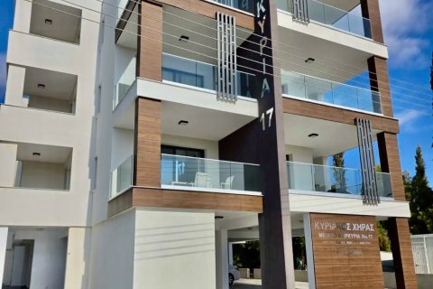 3 bedrooms Apartment in Larnaka,  No. 39956 13