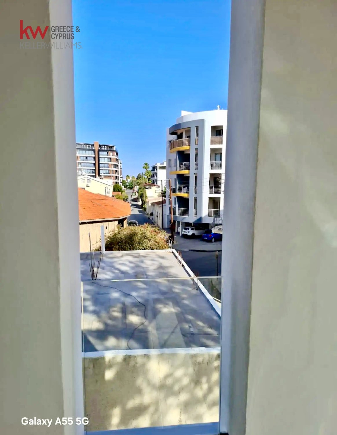 2 bedrooms Apartment in Larnaca, Larnaka, Cyprus No. 39959