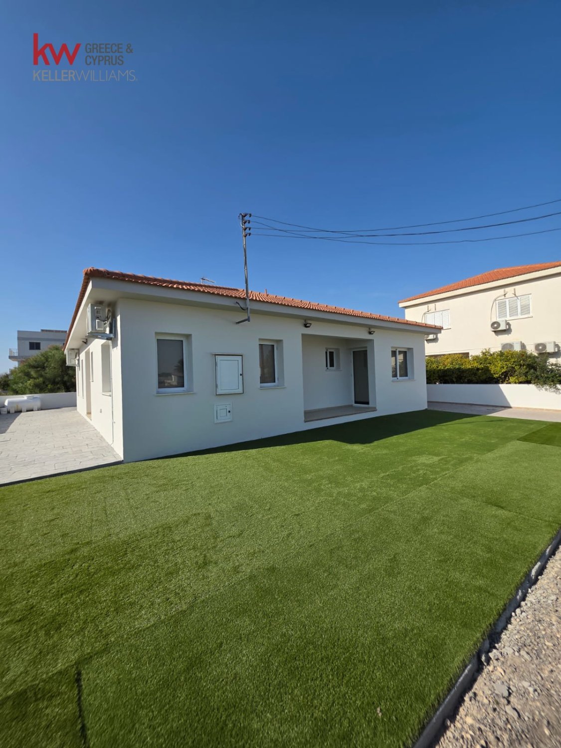 3 dormitorios Bungalow en Pervolia, Larnaka, Chipre No. 39957