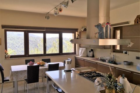 Вилла с 5 спальнями в Лимассол, Лимасол,  № 38916 5