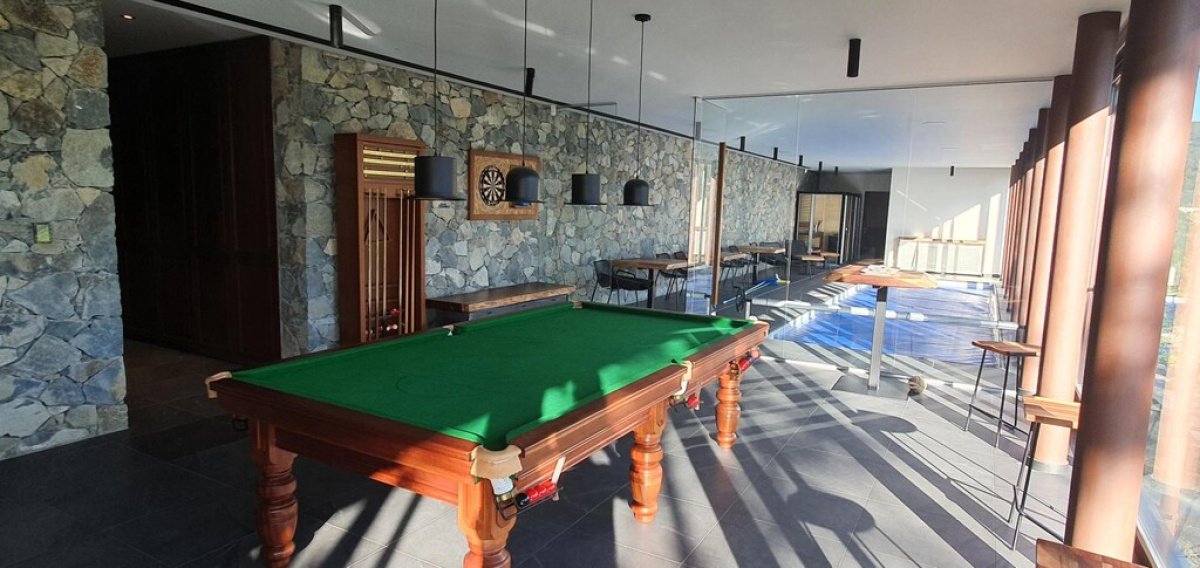 5 bedrooms Villa in Limassol, Cyprus No. 38916
