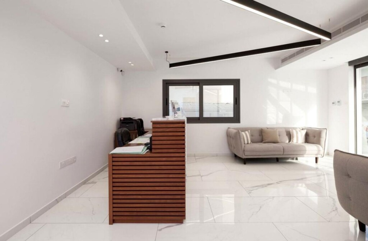 479m2 Propriété commerciale à Nicosia, Chypre No. 38920