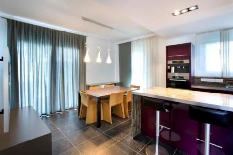 Вилла с 3 спальнями в Лимассол, Лимасол, № 38919 2