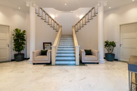 6 dormitorios Villa en Mouttagiaka, Limassol,  No. 5958 16
