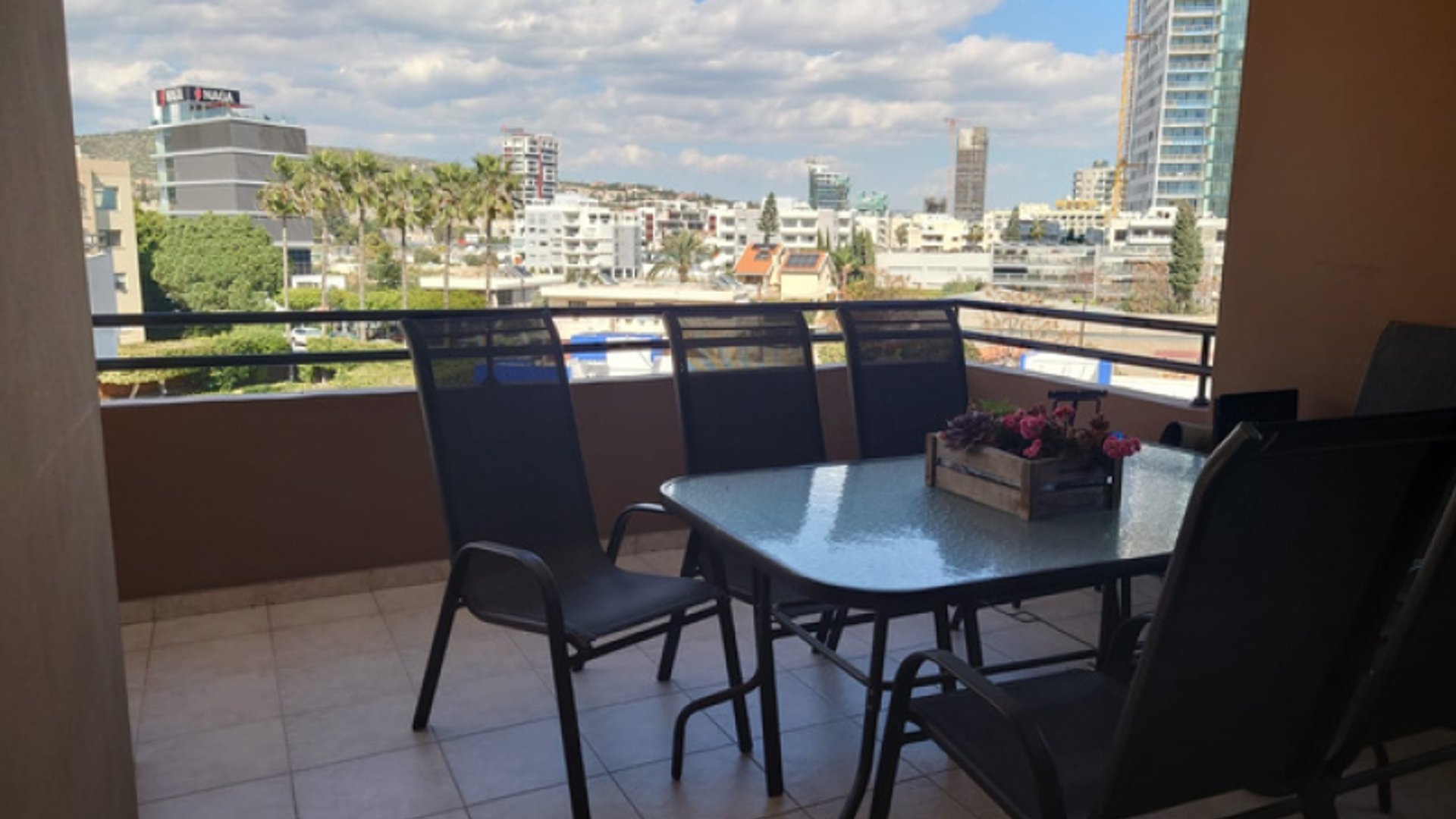 2 bedrooms Apartment in Limassol, Cyprus No. 28969