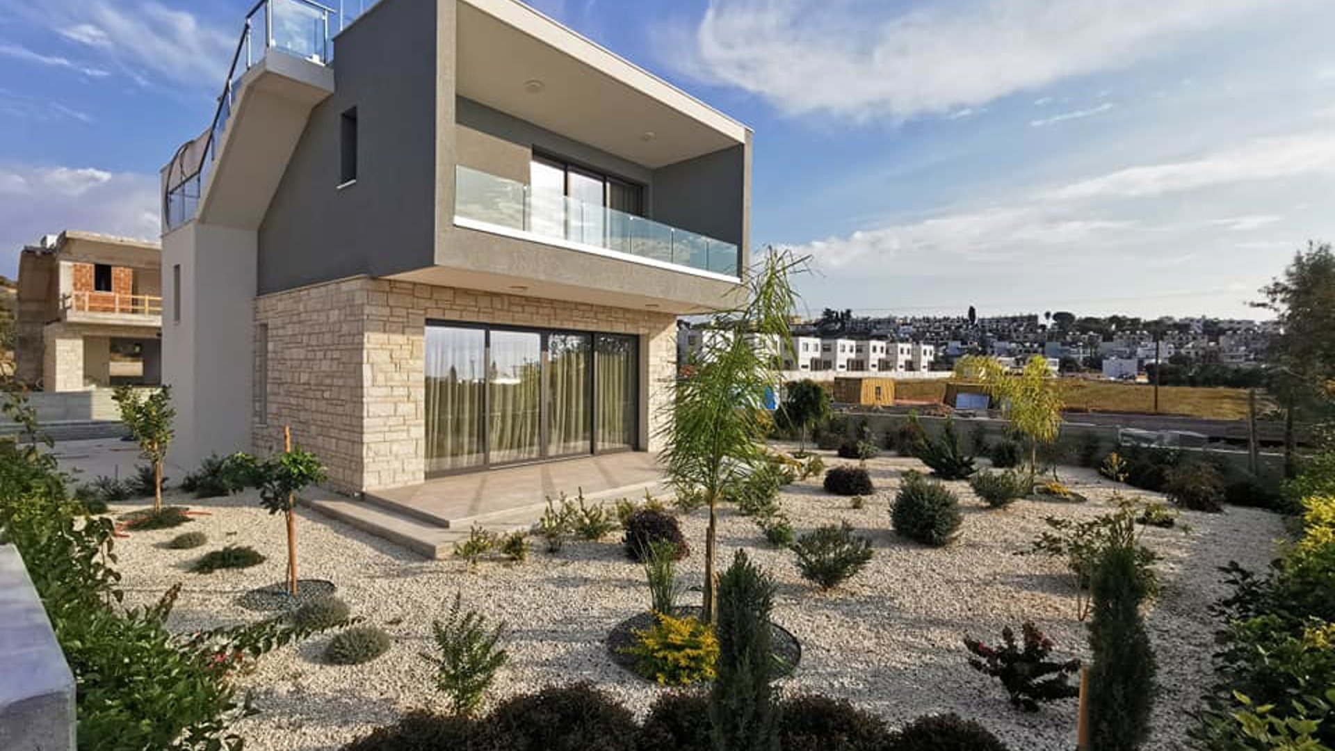 4 bedrooms Villa in Chloraka, Paphos, Cyprus No. 28257
