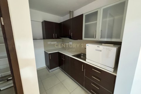 Офис 376м2 в Лимассол, Лимасол,  № 53436 23