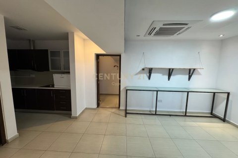Офис 376м2 в Лимассол, Лимасол,  № 53436 21