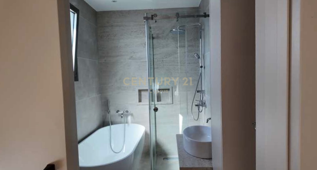2 chambres Appartement à Larnaca, Larnaka, Chypre No. 53439