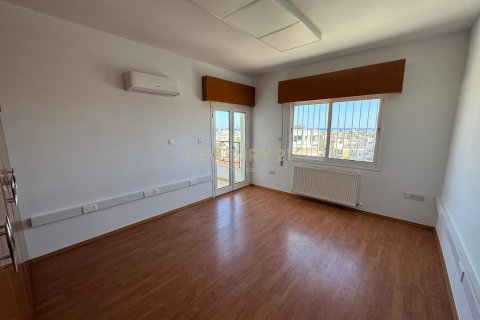 Офис 171м2 в Меса Гитонья, Лимасол,  № 53435 13