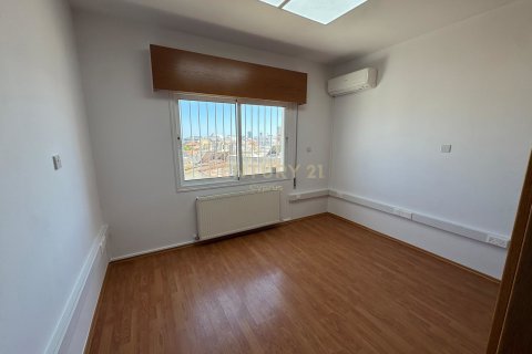 Офис 171м2 в Меса Гитонья, Лимасол,  № 53435 16