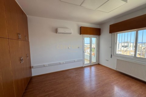 Офис 171м2 в Меса Гитонья, Лимасол,  № 53435 14