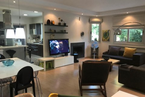 1 bedroom Villa in Limassol,  No. 38310 2