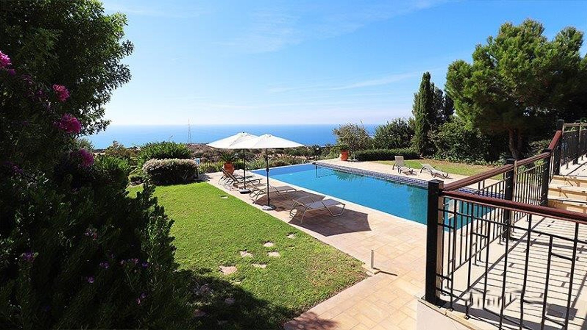 4 bedrooms Villa in Aphrodite Hills, Kouklia, Paphos, Cyprus No. 26196