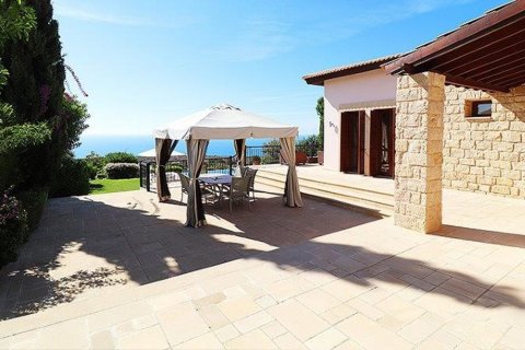 4 bedrooms Villa in Aphrodite Hills, Kouklia, Paphos, Cyprus No. 26196