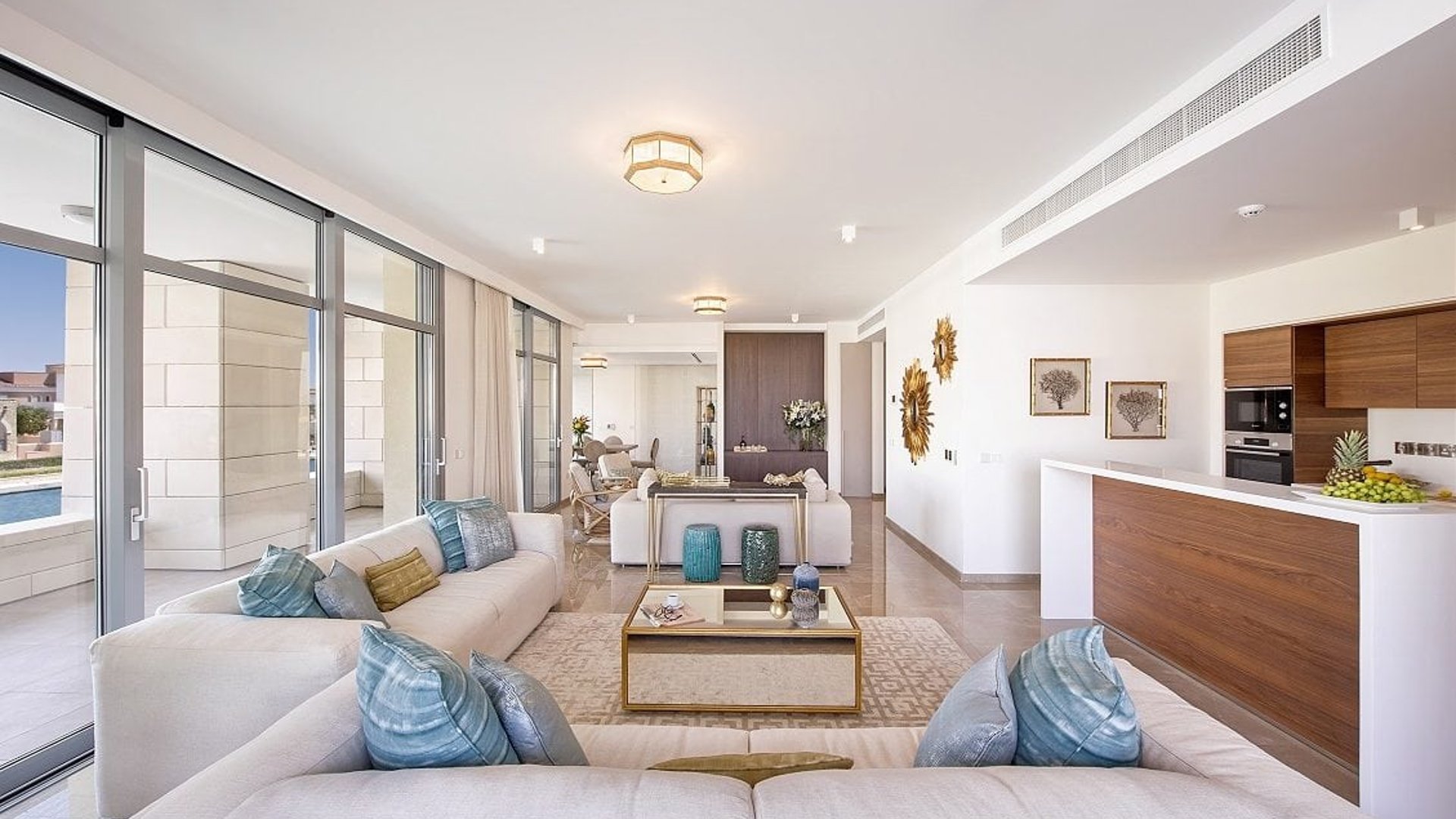 4 bedrooms Villa in Limassol, Cyprus No. 25648