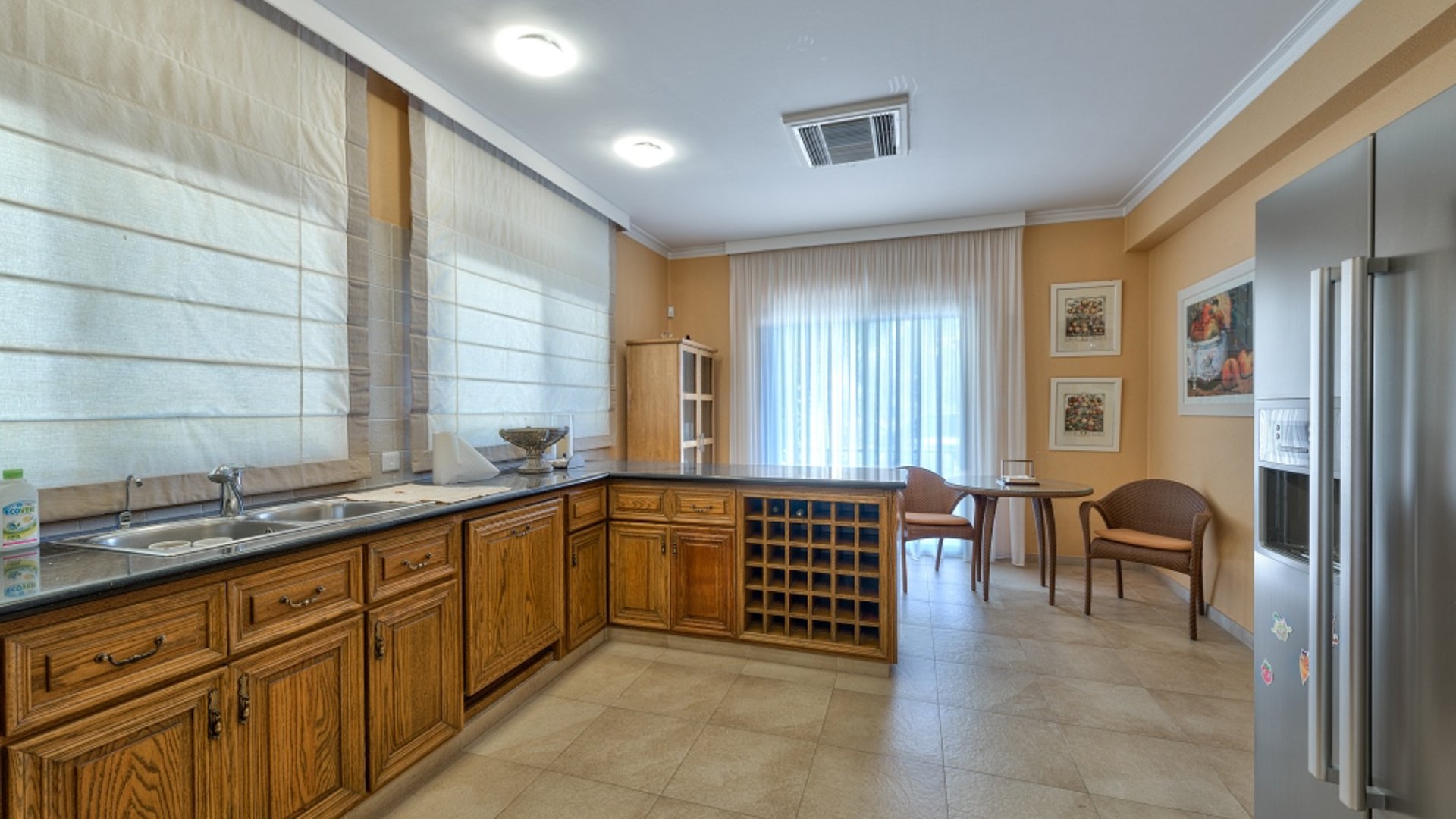 5 bedrooms Villa in Limassol, Cyprus No. 25651
