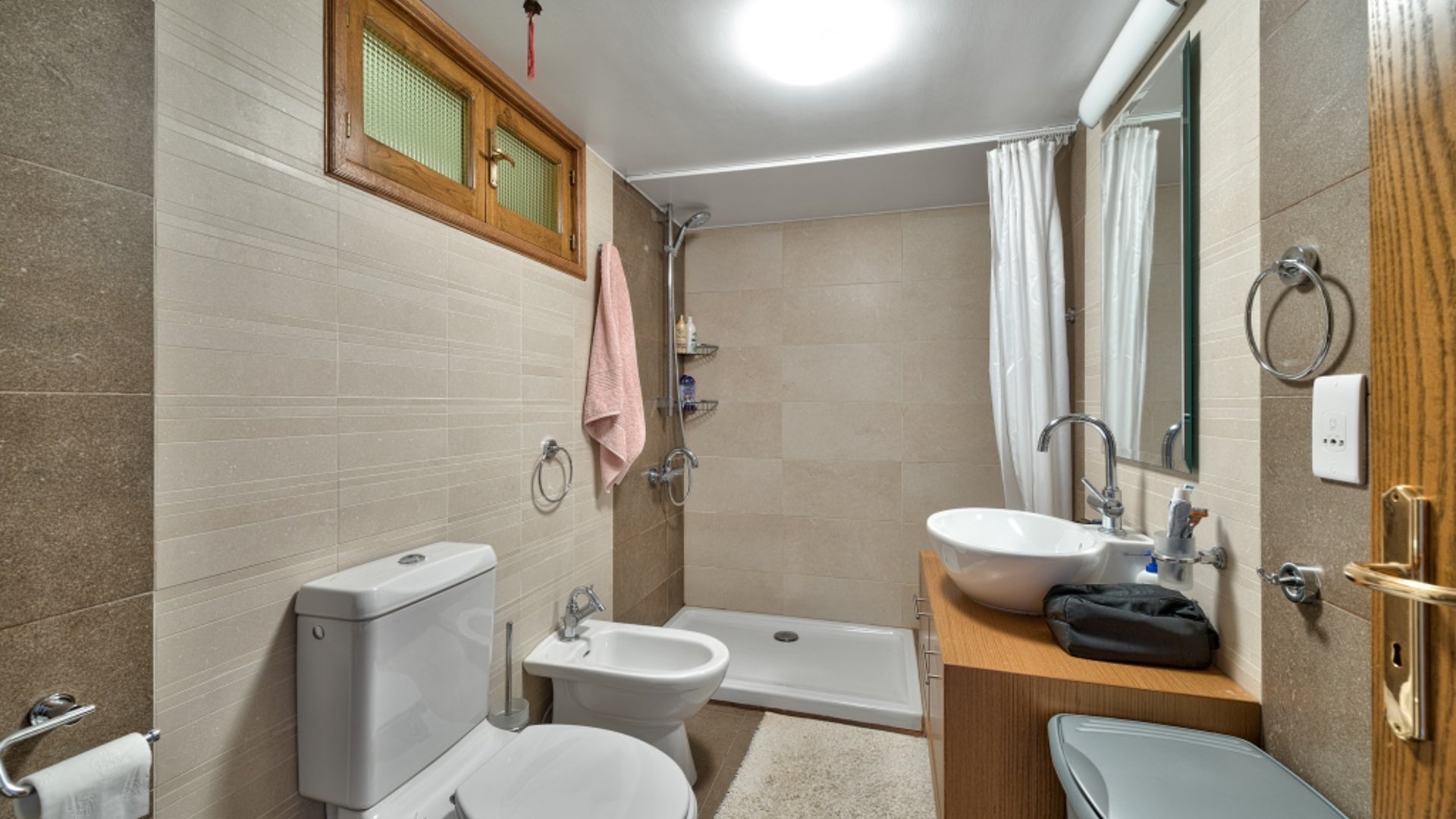 5 bedrooms Villa in Limassol, Cyprus No. 25651