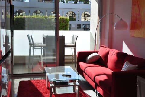 2 bedrooms Apartment in Limassol, Cyprus No. 25650
