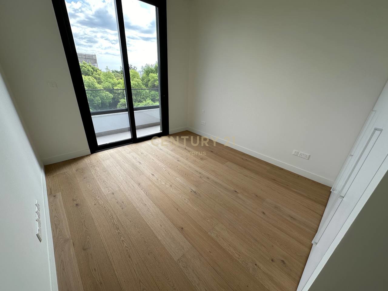 Квартира с 4 спальнями в Гермасойя, Лимасол, Кипр № 35874