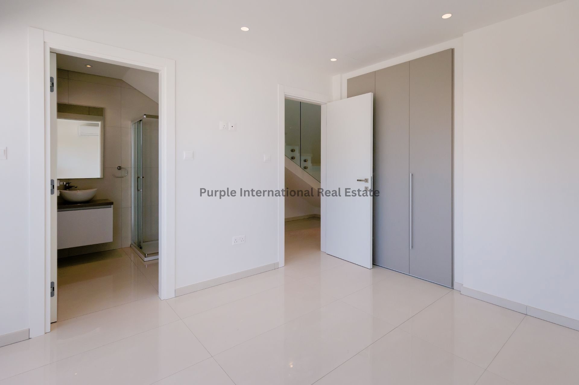 2 bedrooms Apartment in Germasogeia, Limassol, Cyprus No. 35370