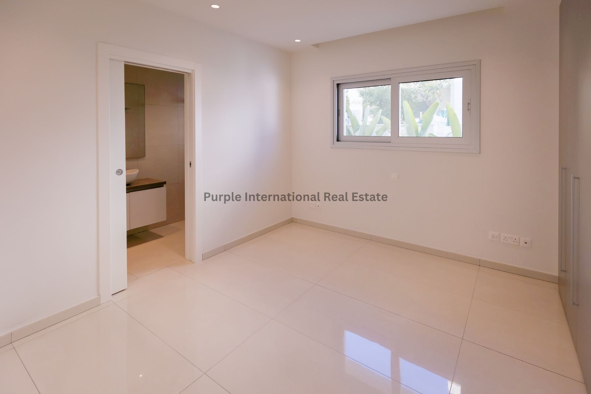 2 bedrooms Apartment in Germasogeia, Limassol, Cyprus No. 35370