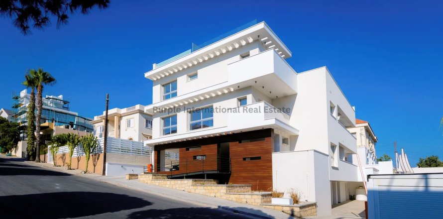 Квартира с 2 спальнями в Гермасойя, Лимасол,  № 35370